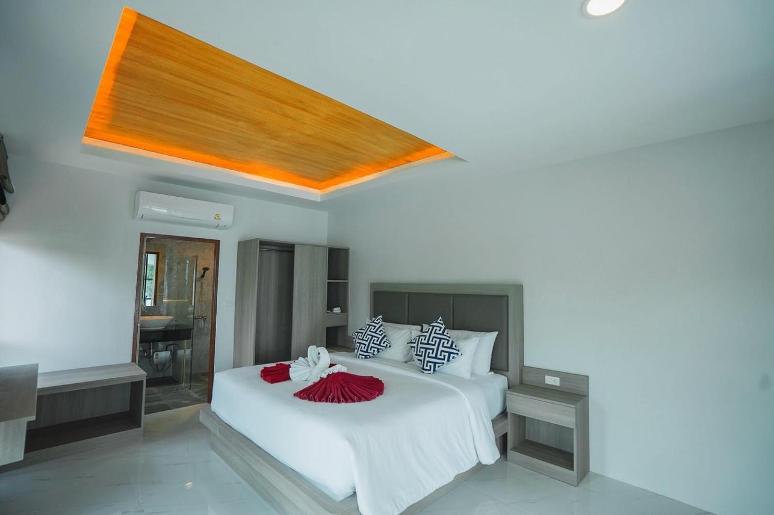 Beachhouse Pool Villas Krabi town Exteriör bild
